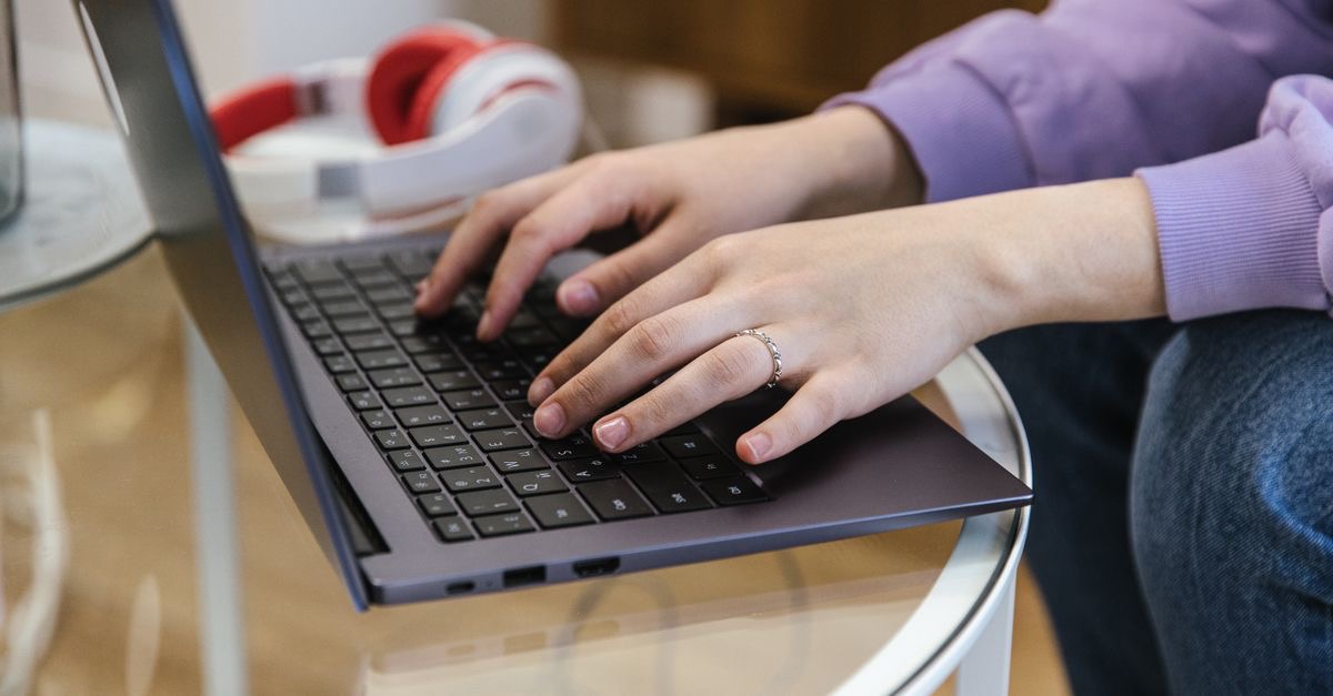 Gõ tắt Text Replacement trên Mac