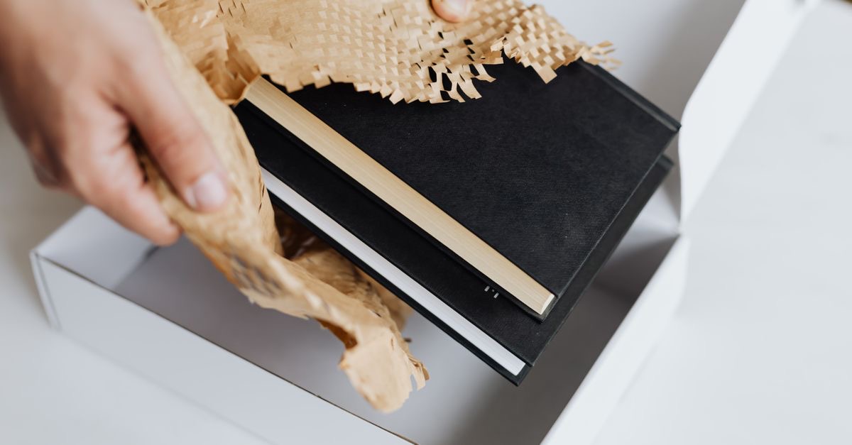 Phân biệt MacBook VN/A và LL/A: nên mua loại nào?