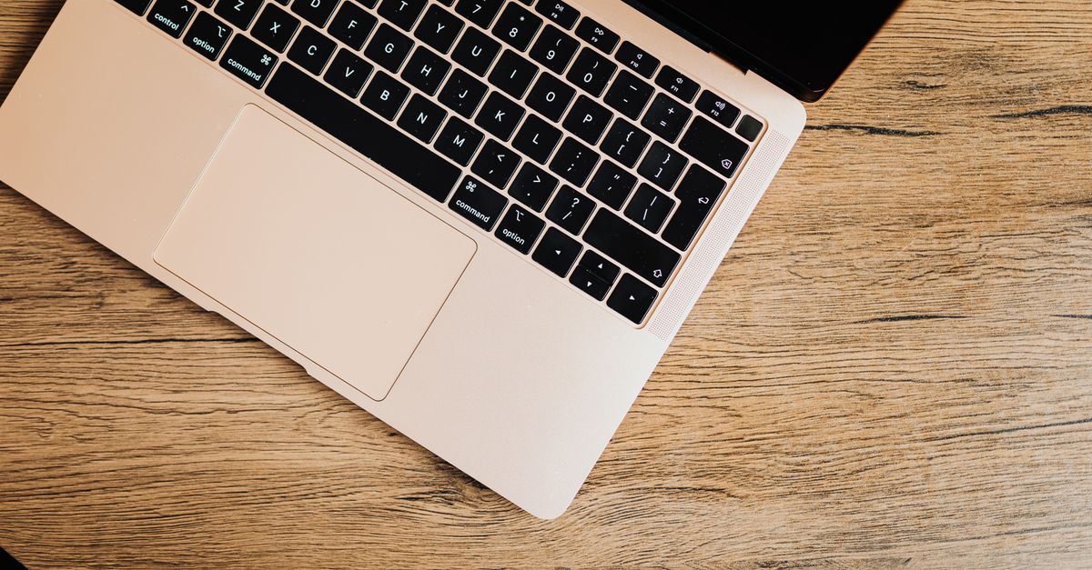 Cách chuyển dữ liệu sang Mac mới bằng Migration Assistant