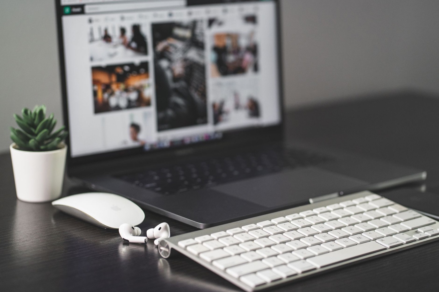 Đánh giá bàn phím ngoài cho MacBook: dùng Magic Keyboard mãi rồi mới hiểu vì sao dân văn phòng chuyển sang cơ