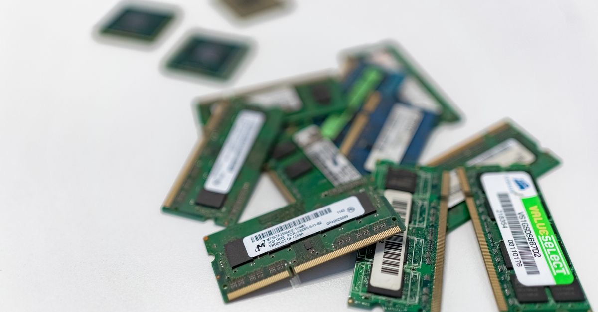 Bộ nhớ hợp nhất (Unified Memory): vì sao 8GB trên Mac 'gánh' tốt hơn?