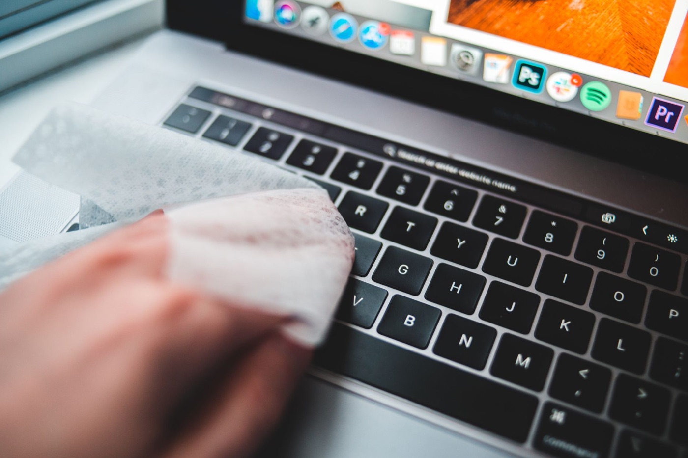 Cẩm nang vệ sinh, bảo quản MacBook: những gì mình đã làm đúng và làm sai